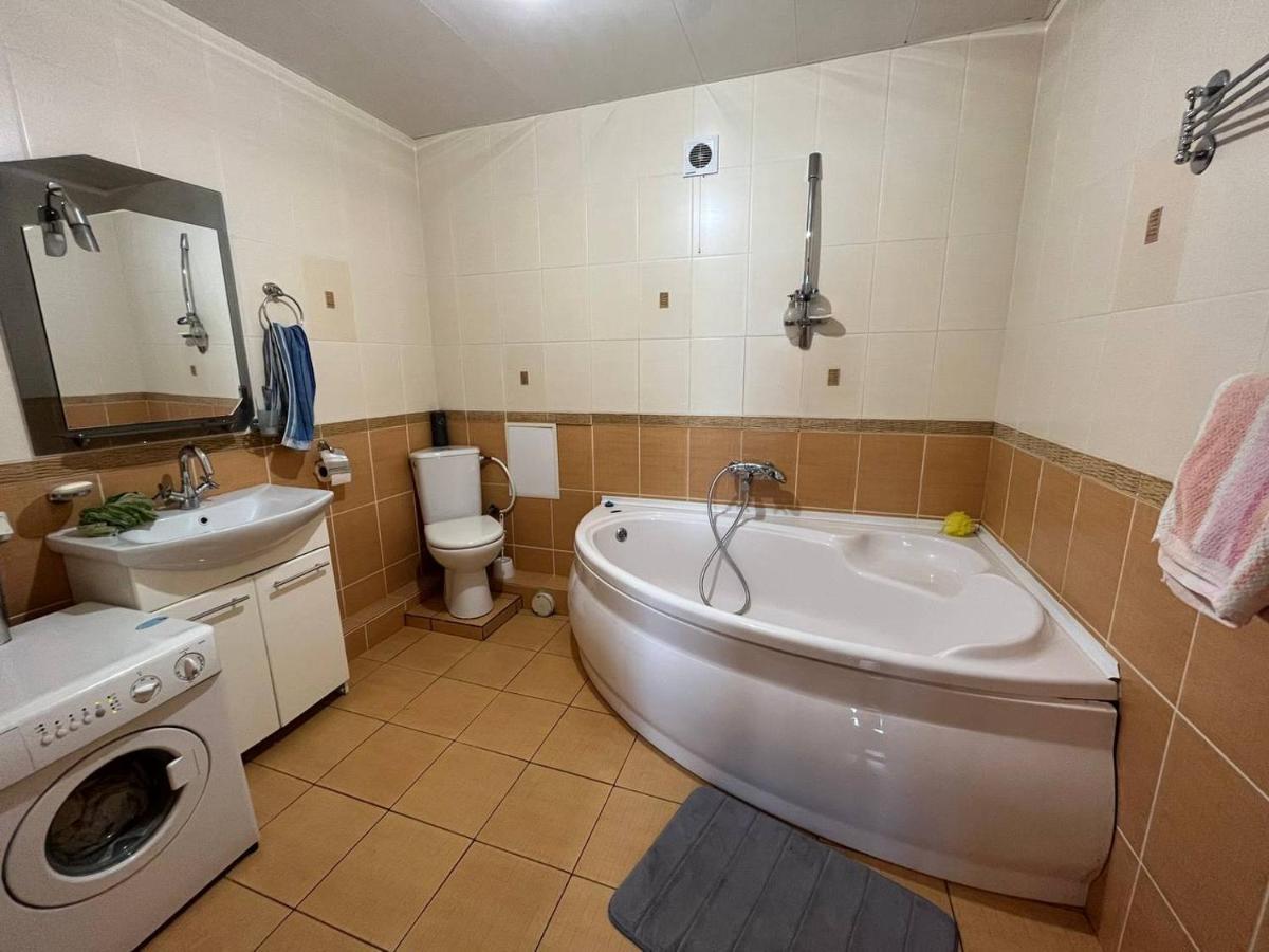 Тимирязева 47А Apartman Kropivnickij Kültér fotó